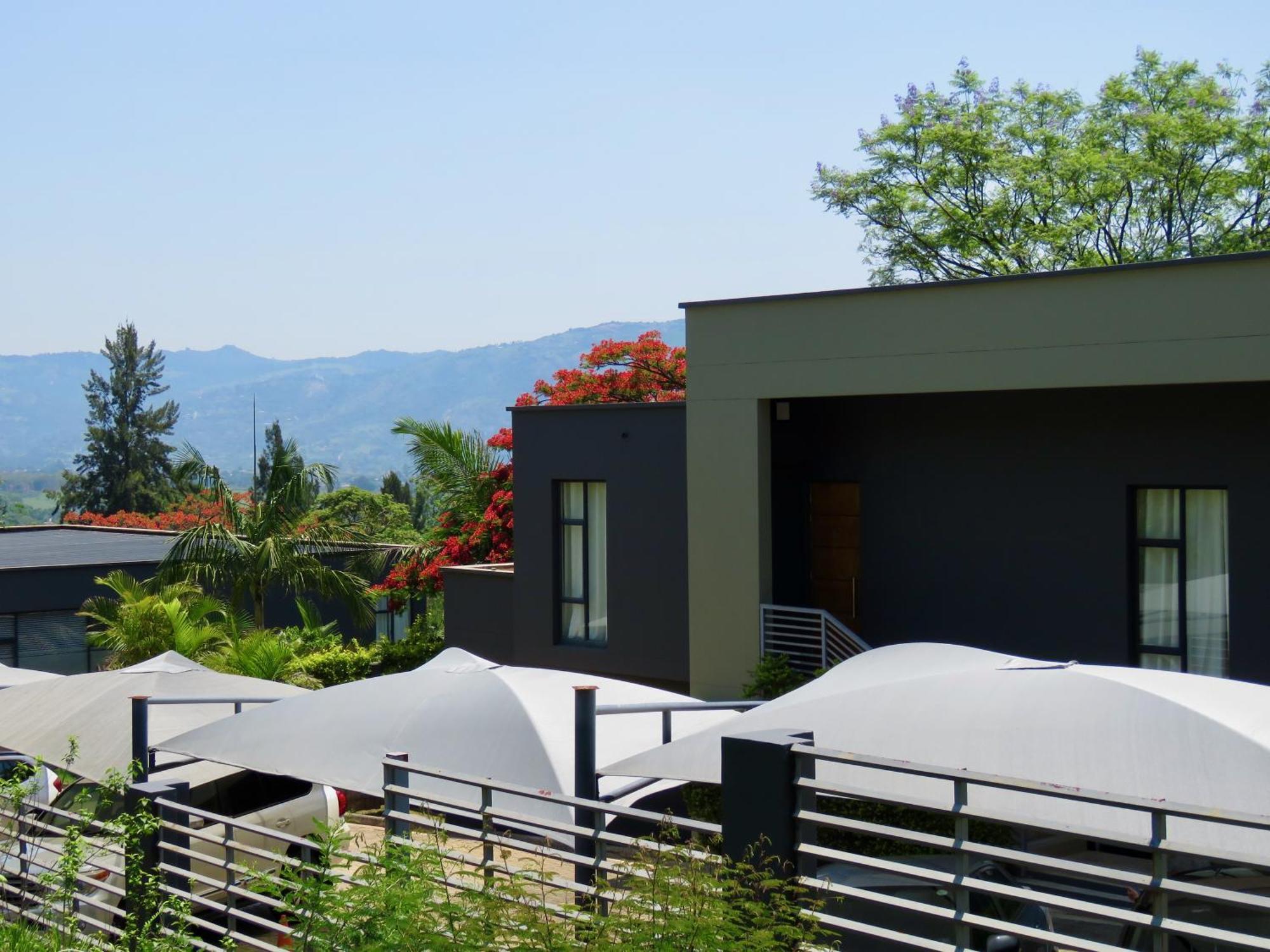 The Executive - Exclusive Self-Catering Apartments - Ezulwini Exteriör bild