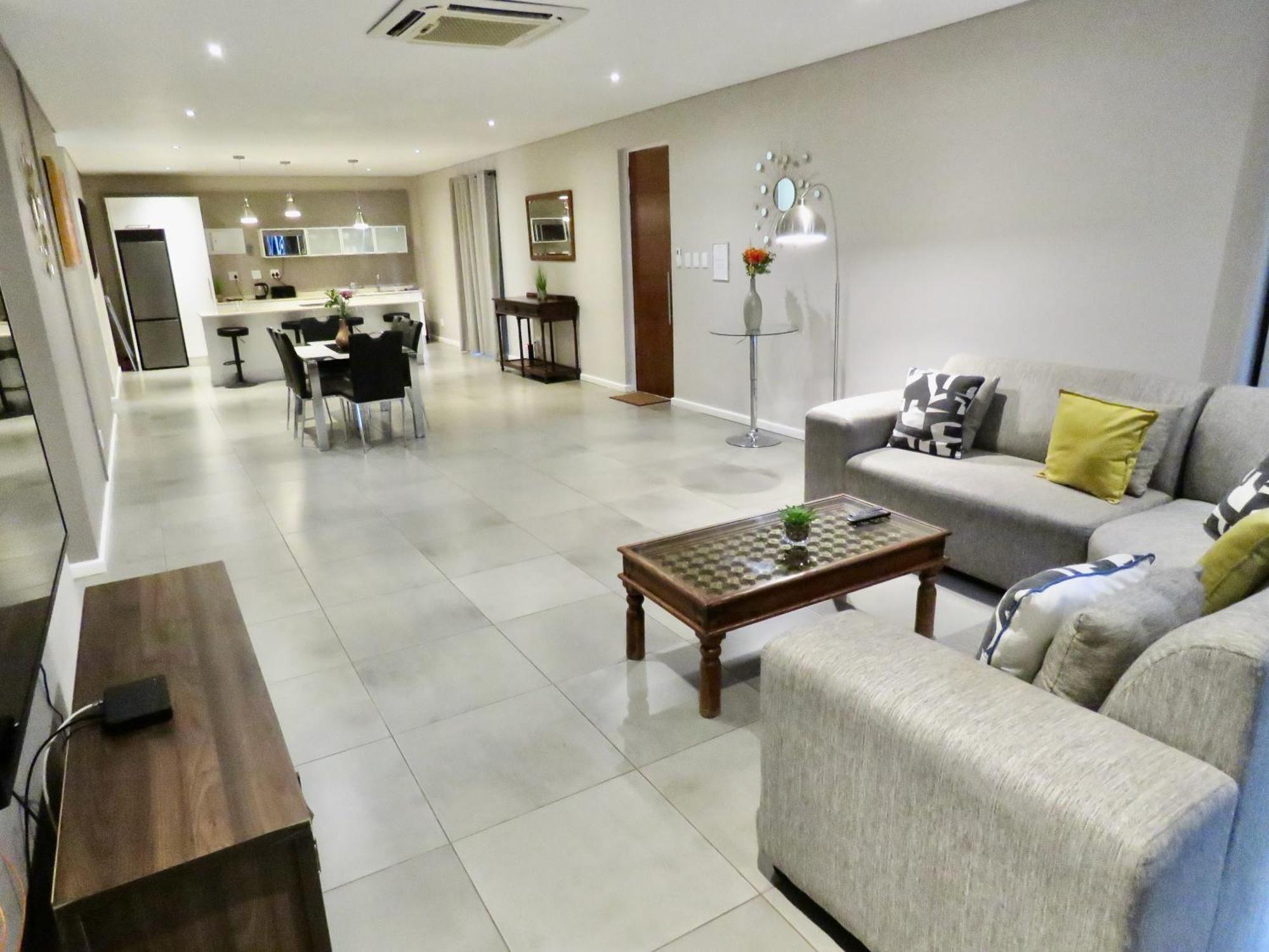 The Executive - Exclusive Self-Catering Apartments - Ezulwini Exteriör bild